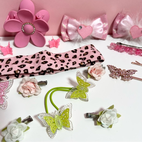 Y2K 2000s mcbling 90s mixed bundle of girly pink hair accessories main image 3